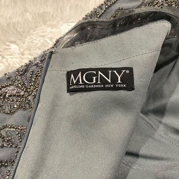NEW MGNY by Mori Lee Embellished Bodice Cap Sleeve Maxi Dress Gown in Steel Gray - Picture 10 of 13